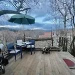 Charming House In Old Town- Private Garden & Bbq * Brašov