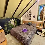 Charming House In Old Town- Private Garden & Bbq *