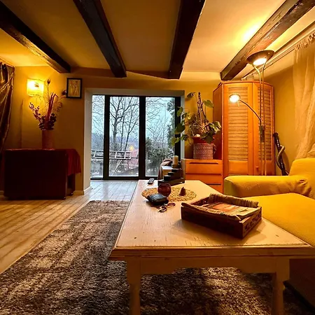 Escape House Old Town & Private Garden *