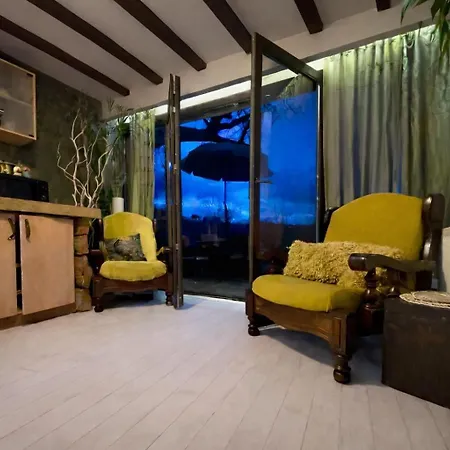 Escape House Old Town & Private Garden *