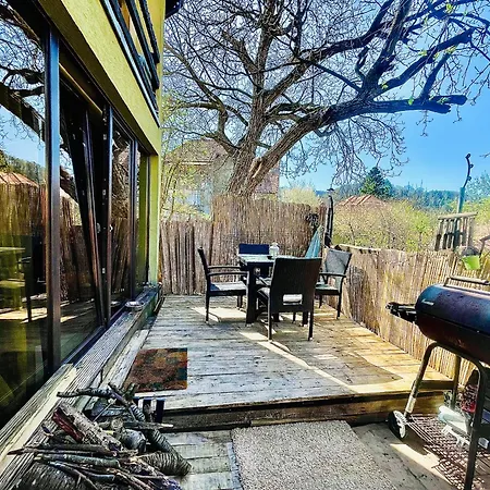 Escape House Old Town & Private Garden *