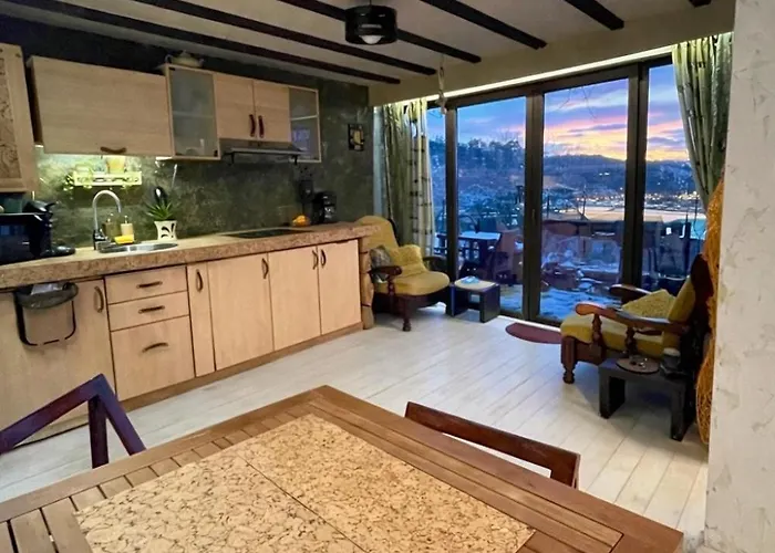 Сasa de vacaciones Charming House In Old Town- Private Garden & Bbq Braşov