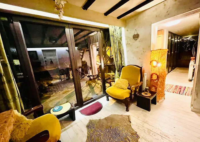 Сasa de vacaciones Charming House In Old Town- Private Garden & Bbq Braşov